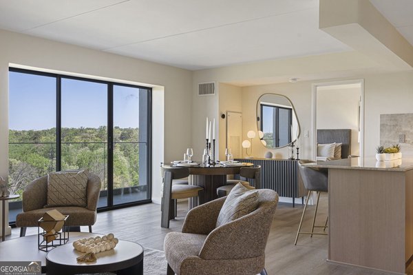 2460 Peachtree Road, Atlanta