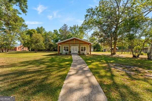 406 Church Street Guyton