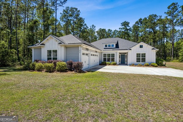 830 Harbour Island Circle, Waverly