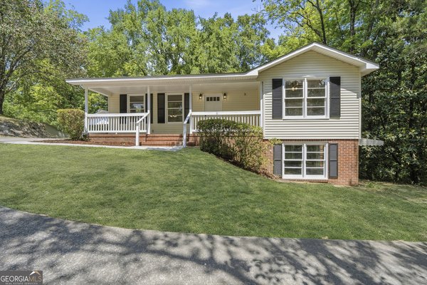 5115 Wesleyan Circle, Macon