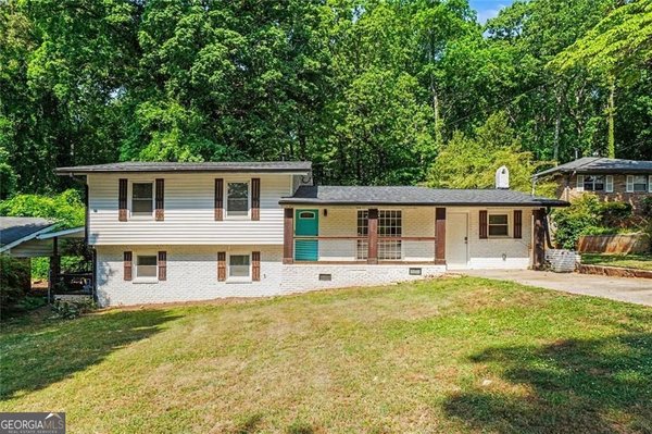 2637 Casher Drive Decatur