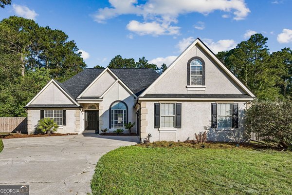 210 Chase Court, St. Marys
