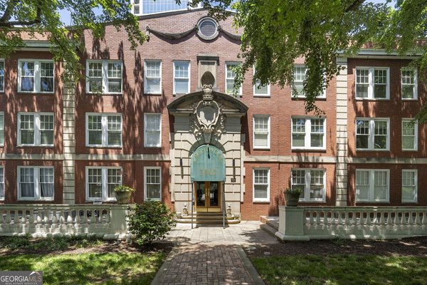 2840 Peachtree Road Atlanta