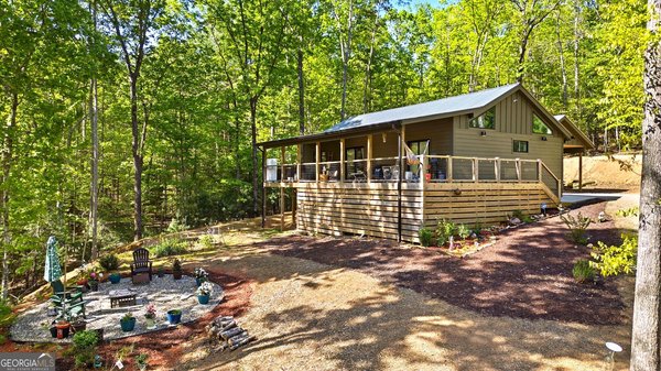 191 Oakwood Road Blairsville