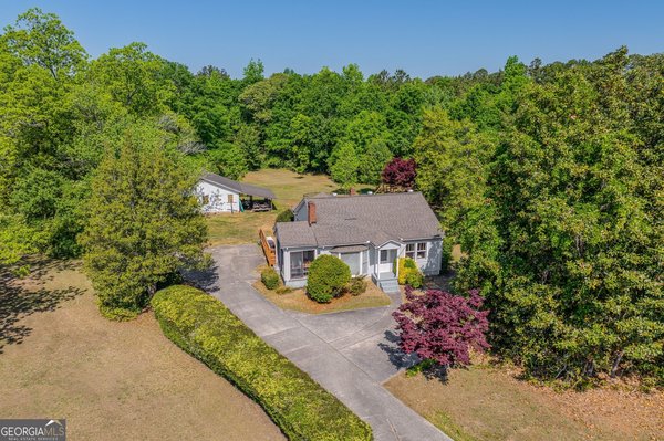 606 Rose Lane, Toccoa