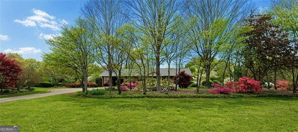 4834 Flat Creek Road Oakwood