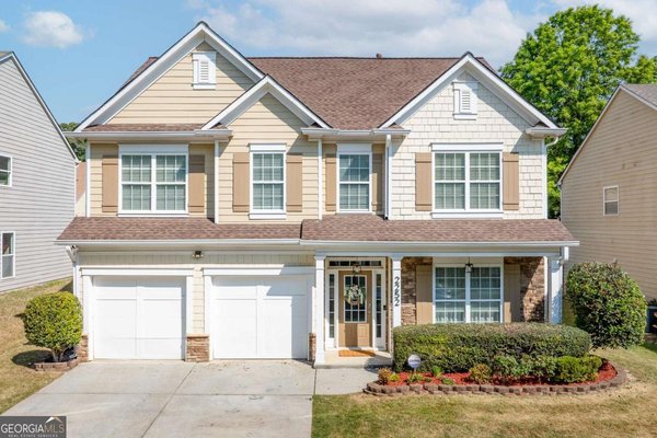 main picture of 2252 Jasmine Glenn Drive, Buford