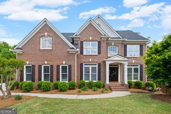 802 Windsor Ridge, Canton