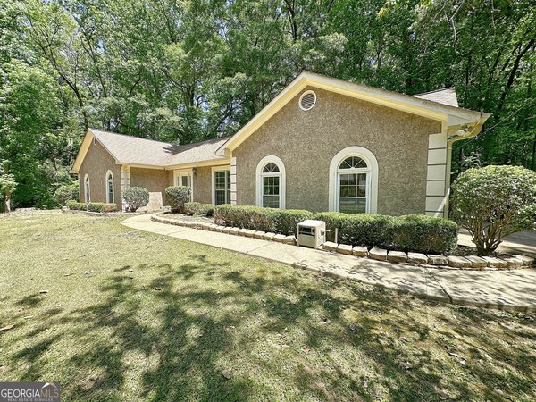112 Greenbriar Trail Lagrange