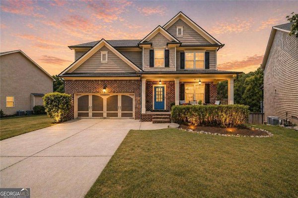 960 Upland Court, Sugar Hill