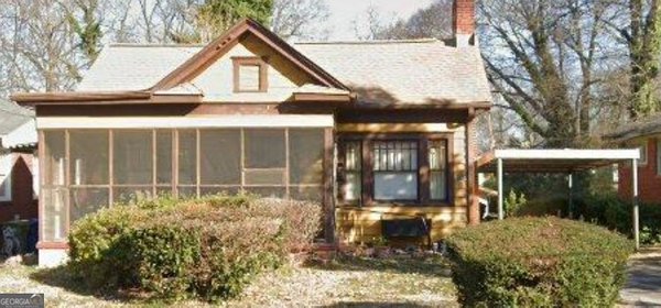 885 Rose Circle Atlanta