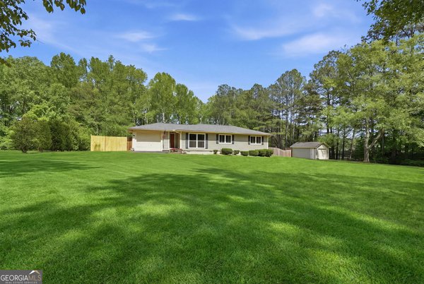 209 River Valley Road, Dawsonville