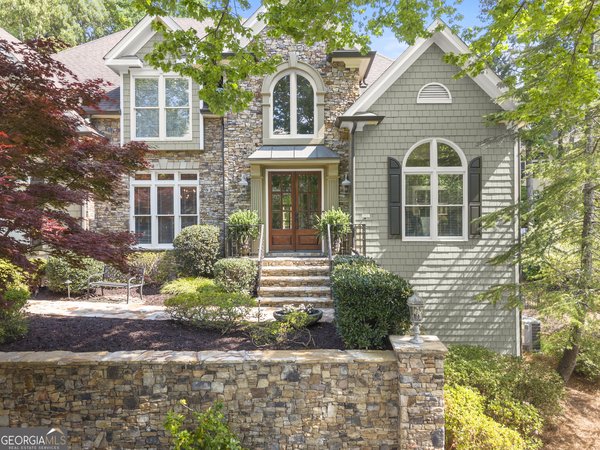 2407 Edgemere Court Marietta