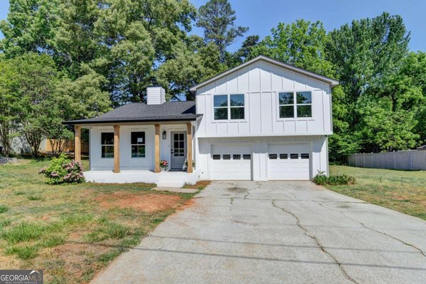 1421 Willow Bend Drive, Snellville