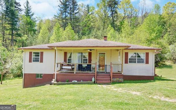 810 Grassy Creek Road Copperhill