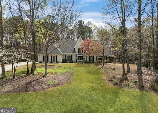 570 Devonshire Farms Way, Milton