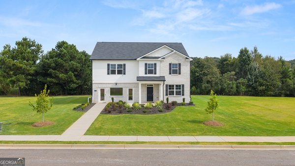 809 Pelham, Locust Grove