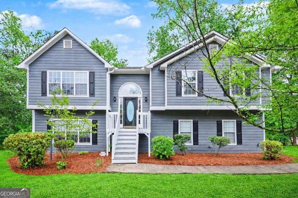 2158 Alyssa Court Lithia Springs