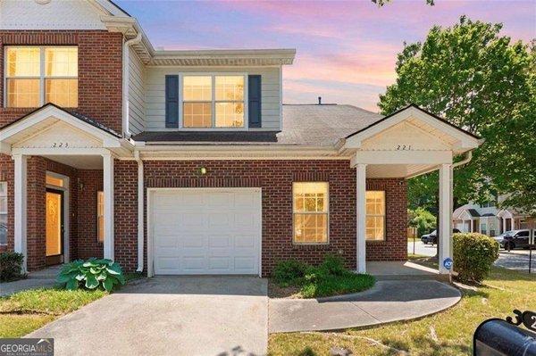 221 Rosewood Way, Atlanta