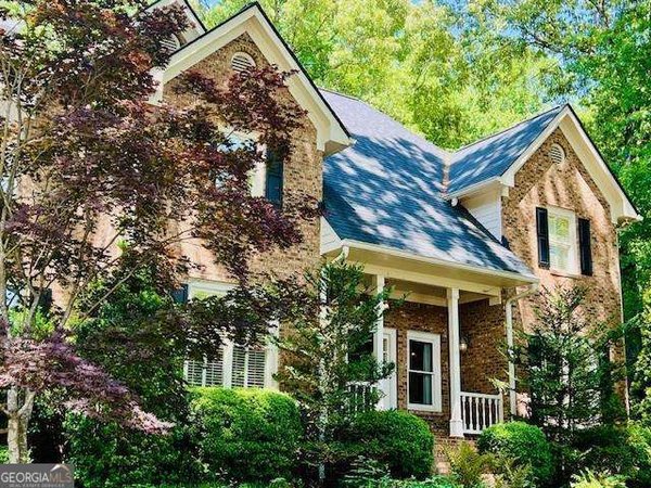 2785 Saddlebrook Way Marietta