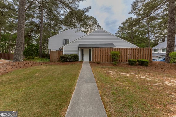 111 Twiggs Corner, Peachtree City