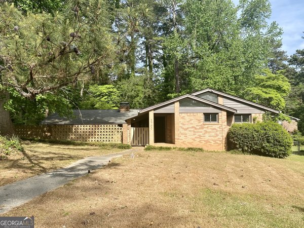 2700 The Fontainebleau, Atlanta