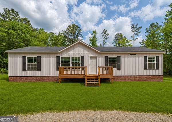 14 Sartain Drive, Commerce