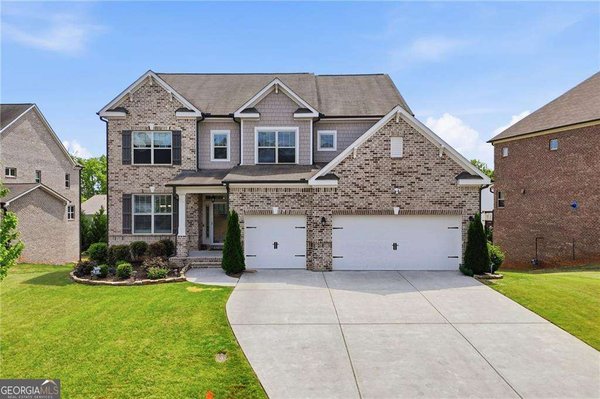 5640 Oliver Court, Cumming