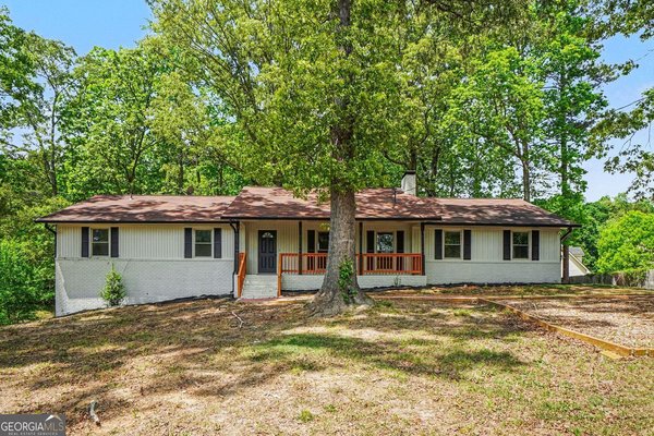 5865 Leah Lane, Powder Springs