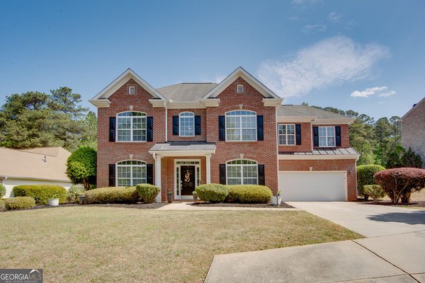 7601 The Lakes Drive, Fairburn
