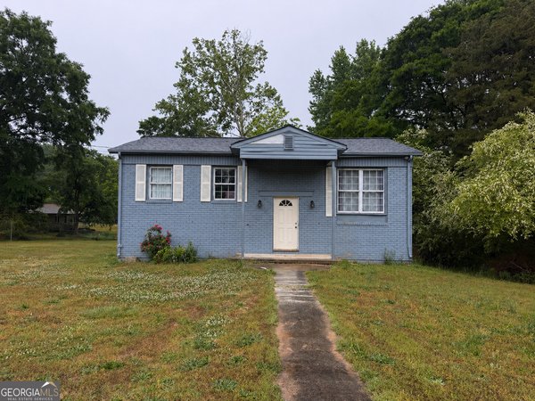 174 Textile Avenue, Lavonia