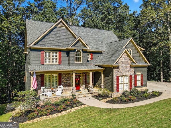 208 Ridgeview Court, Canton