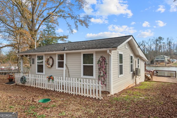 180 Southern Shores Road, Jackson