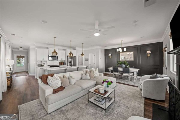 3585 Silvery Way, Powder Springs