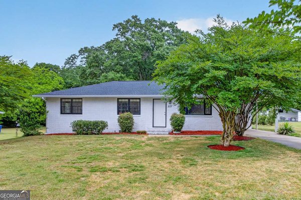 207 Buena Vista Street, Winder