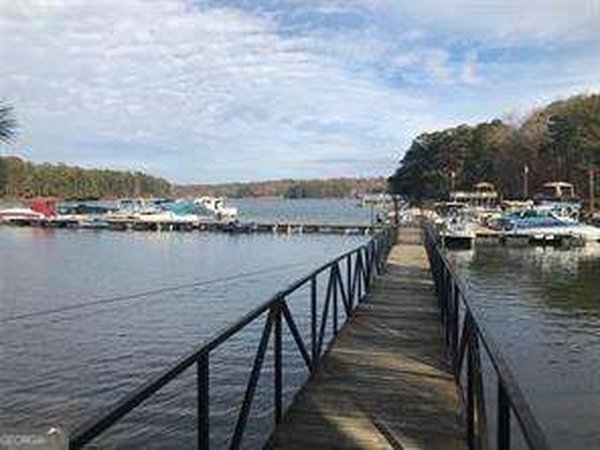 3200 Rim Cove Drive, Cumming