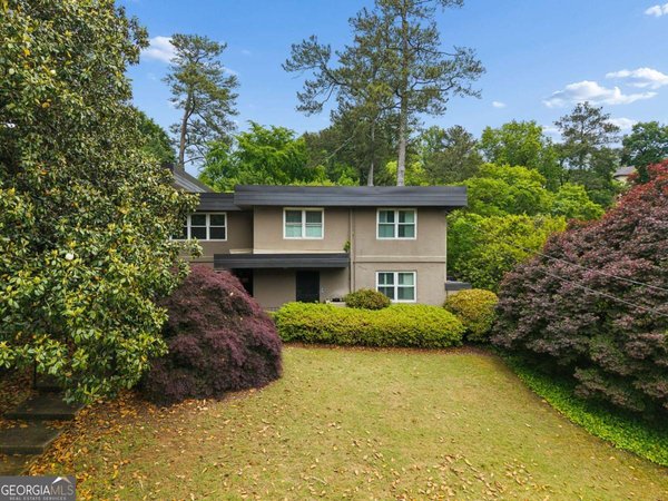 271 Lakemoore Drive, Atlanta