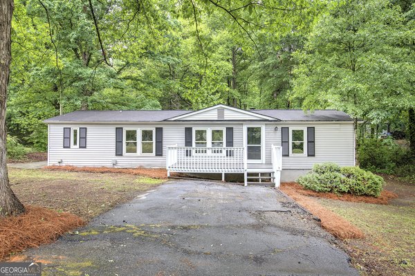 284 Luther Circle, Villa Rica