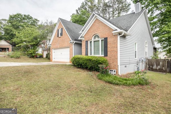 306 Ashville Court Macon