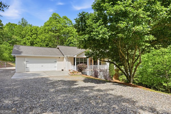 7616 Highland Oaks Dr Young Harris