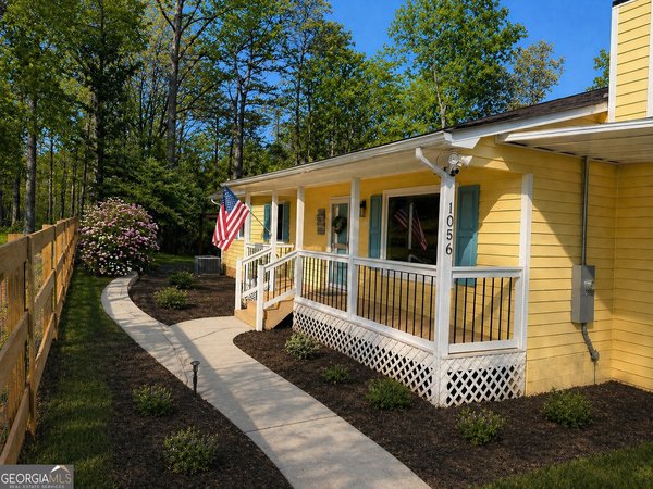 1056 Overlook Drive, Dawsonville