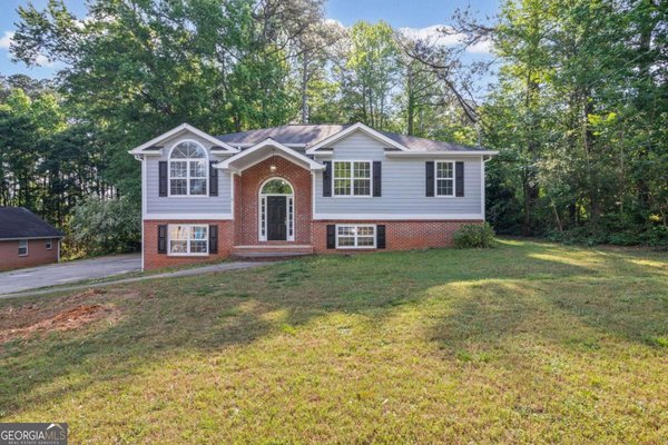 3911 Brianna Drive, Powder Springs