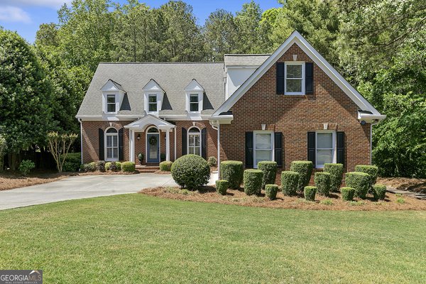 2135 Whittingham Court, Roswell