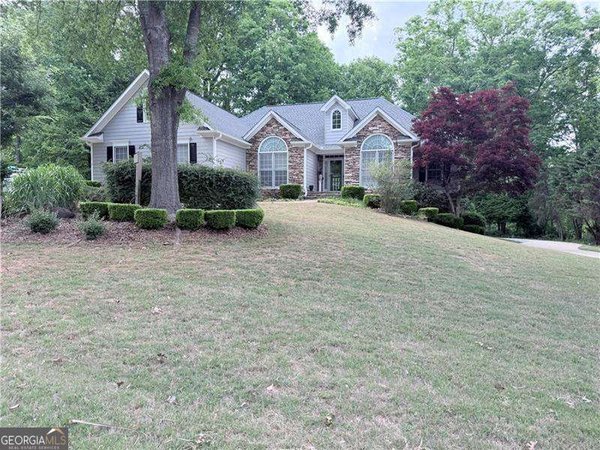 299 Heights Lane Acworth