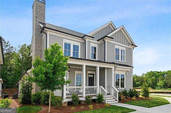1025 Crossroad Trail, Milton