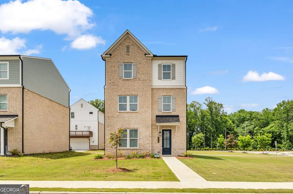 2440 Whister Way, Lawrenceville