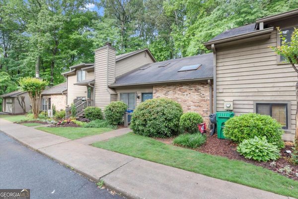 1858 D Youville Lane Atlanta
