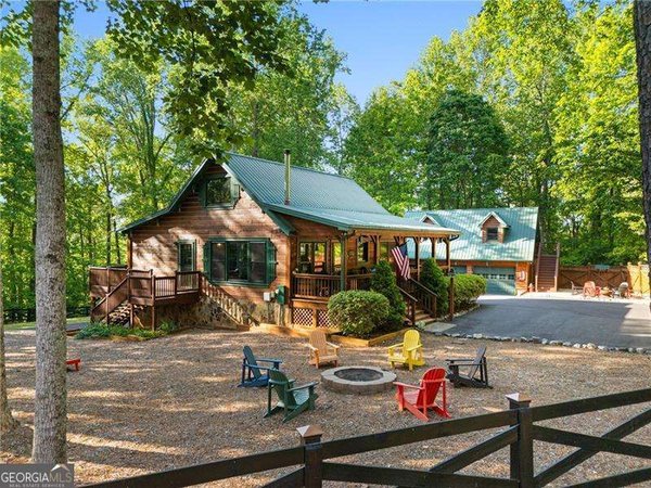 311 Woodland Brook Drive, Canton
