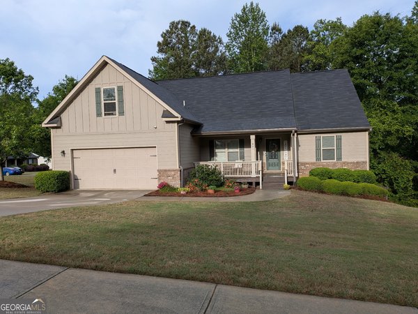 801 Rouse Circle Hoschton - main photo