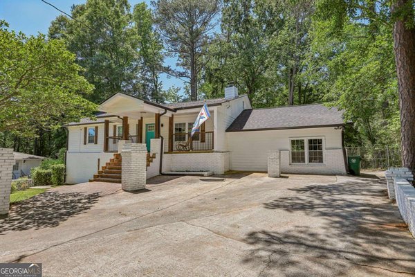 3898 Skidmore Drive Decatur